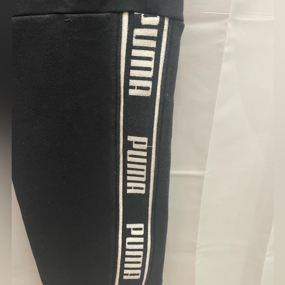 PUMA- Women’s black sweatpants #43 - Picture 2 of 4